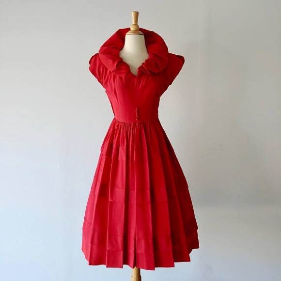 Vintage Dresses & Skirts - 🌹Host Pick🌹Vintage 1940s Gorgeous Red Holiday Party Dress
